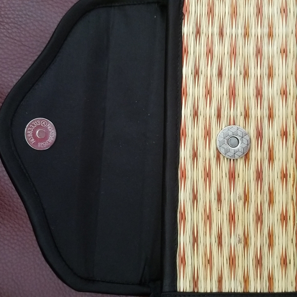 Woven clutch with shoulderstrap - Picture 3 of 7